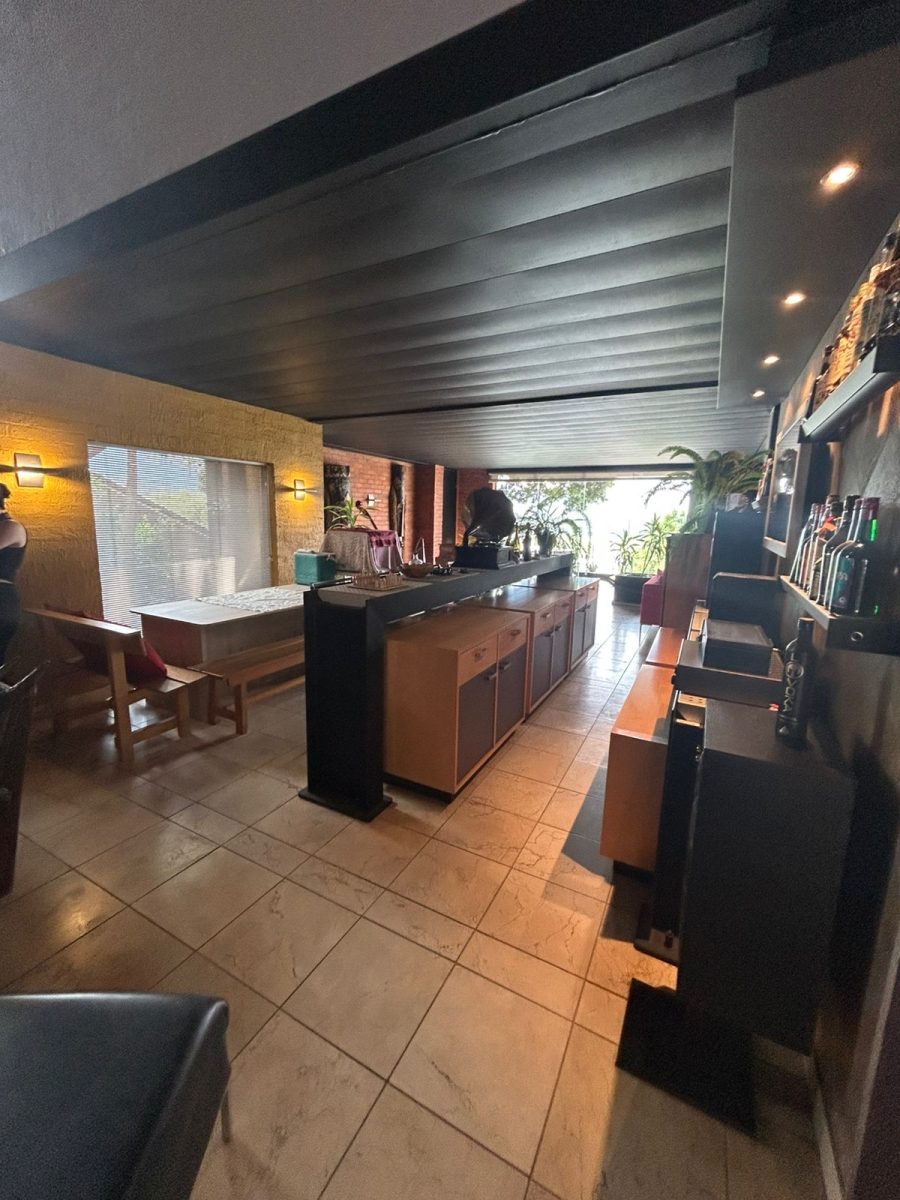 3 Bedroom Property for Sale in Kosmos North West